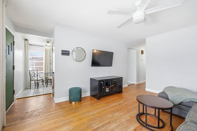 1016 Hull Avenue, Westchester, IL 60154