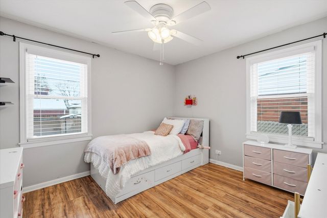 1016 Hull Avenue, Westchester, IL 60154