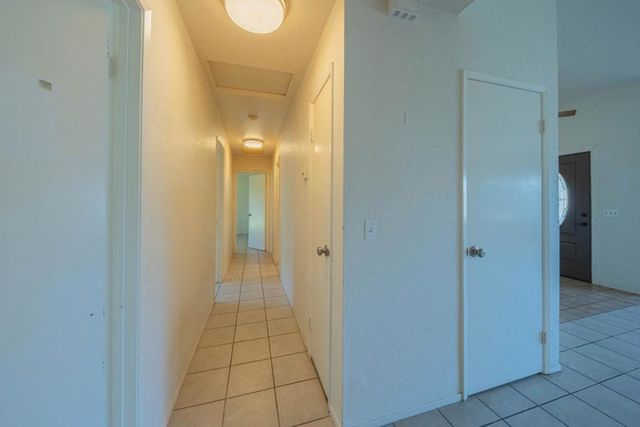 720 Clearview Drive, Hollister, CA 95023