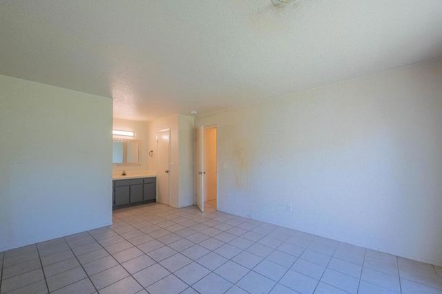 720 Clearview Drive, Hollister, CA 95023