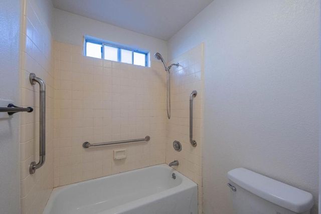 720 Clearview Drive, Hollister, CA 95023