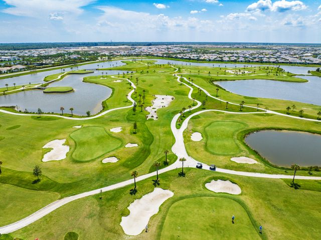 10109 Driftwood Way, Palm Beach Gardens, FL 33412