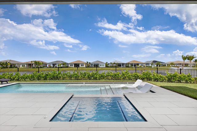 10109 Driftwood Way, Palm Beach Gardens, FL 33412