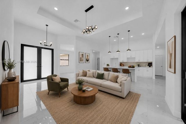516 DAYTON AVE, Lehigh Acres, FL 33972