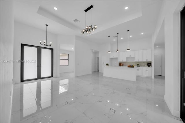 516 DAYTON AVE, Lehigh Acres, FL 33972
