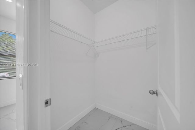 516 DAYTON AVE, Lehigh Acres, FL 33972