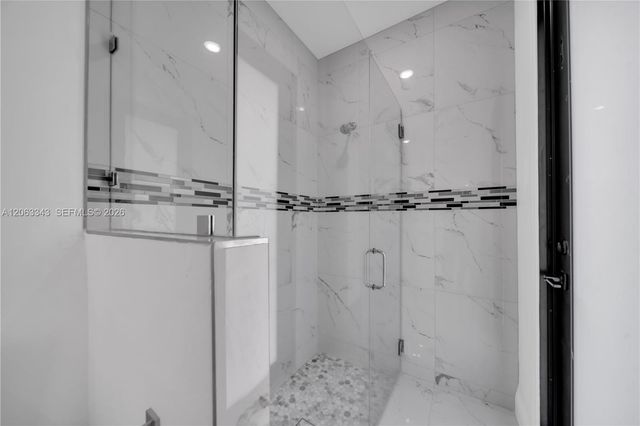 516 DAYTON AVE, Lehigh Acres, FL 33972
