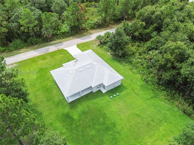 516 DAYTON AVE, Lehigh Acres, FL 33972