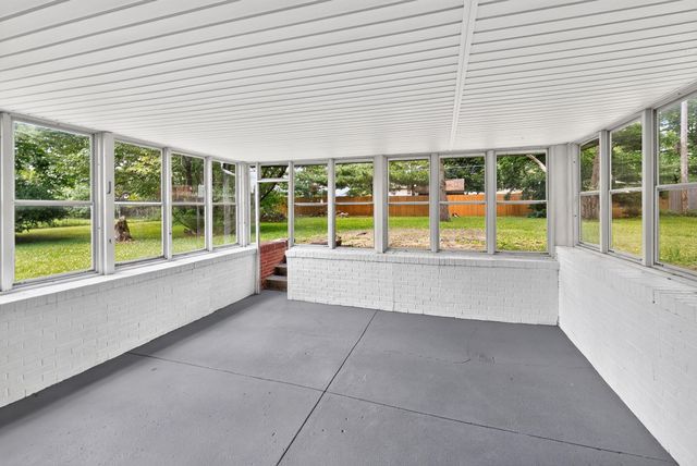 218 Blacks Road SW, Pataskala, OH 43062