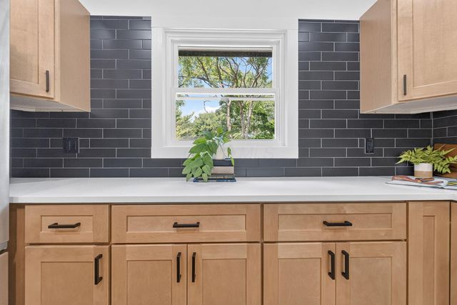 218 Blacks Road SW, Pataskala, OH 43062