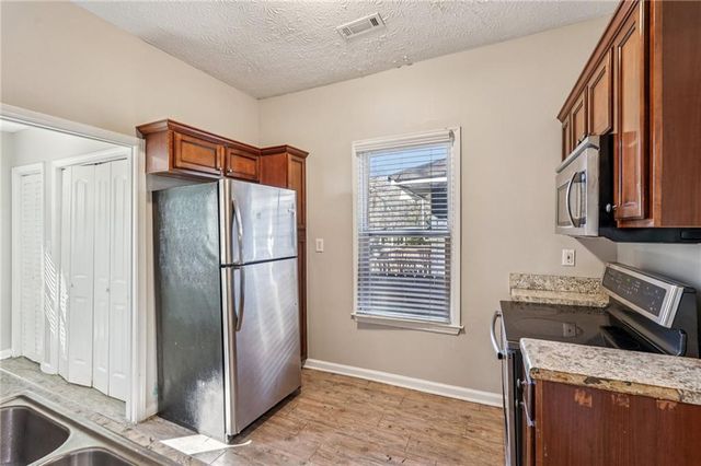 1450 St. Francis Avenue, Atlanta, GA 30344