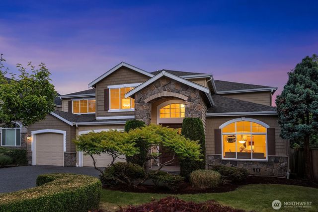 16137 Northup Way, Bellevue, WA 98008
