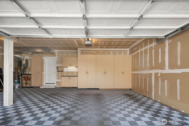 16137 Northup Way, Bellevue, WA 98008