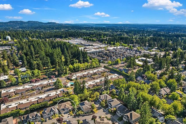 16137 Northup Way, Bellevue, WA 98008