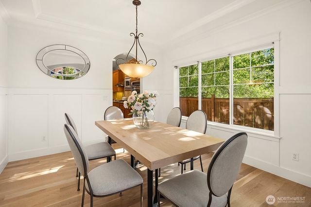 16137 Northup Way, Bellevue, WA 98008