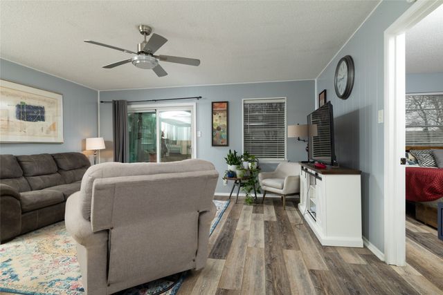 6020 Harrison Way, Watauga, TX 76148