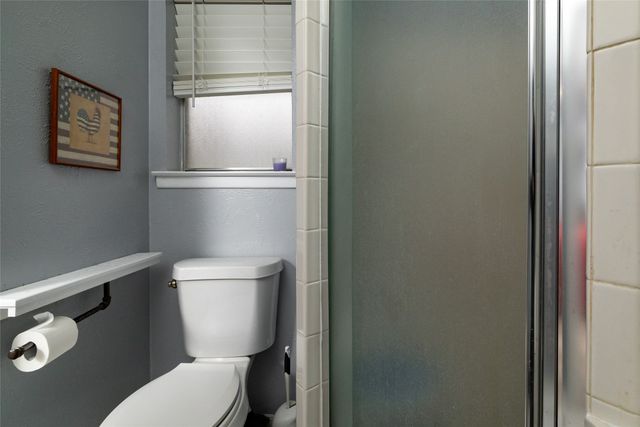 6020 Harrison Way, Watauga, TX 76148