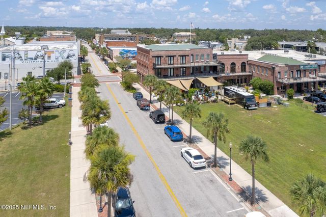 105 N 2ND Street, Palatka, FL 32177