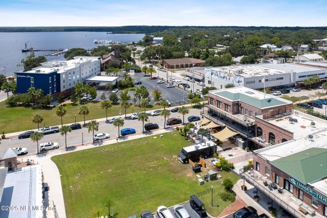 105 N 2ND Street, Palatka, FL 32177