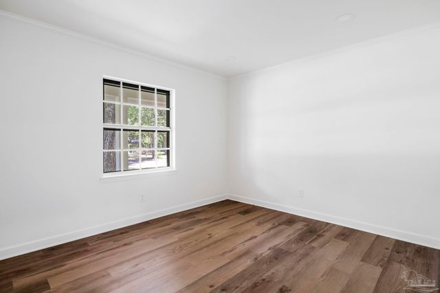 5745 Avenida Robledal, Pensacola, FL 32504