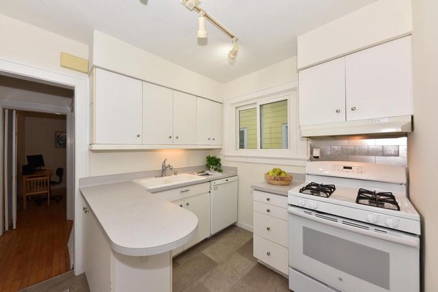 2108 E Jarvis STREET, Shorewood, WI 53211