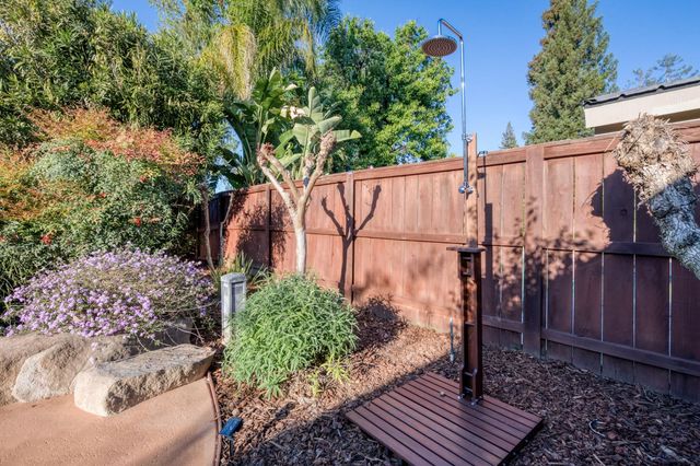 3646 W Spruce Avenue, Fresno, CA 93711