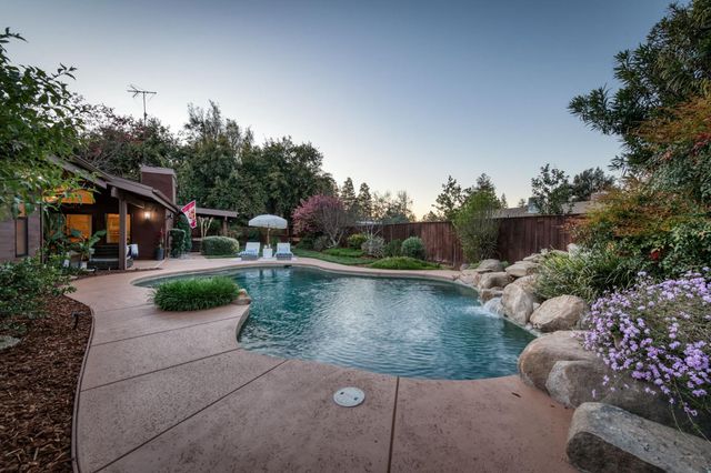 3646 W Spruce Avenue, Fresno, CA 93711