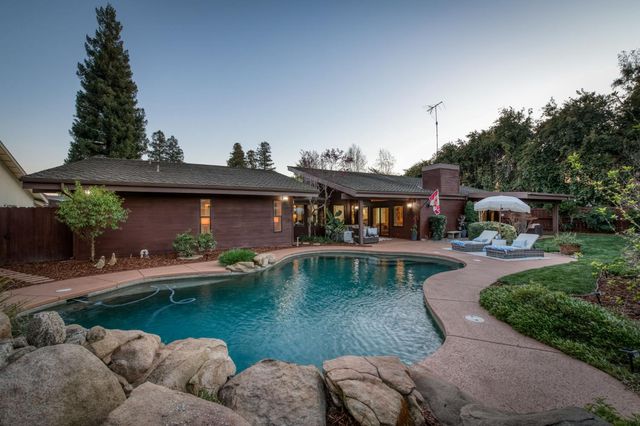 3646 W Spruce Avenue, Fresno, CA 93711