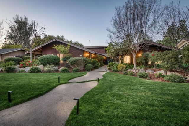 3646 W Spruce Avenue, Fresno, CA 93711