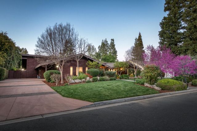 3646 W Spruce Avenue, Fresno, CA 93711