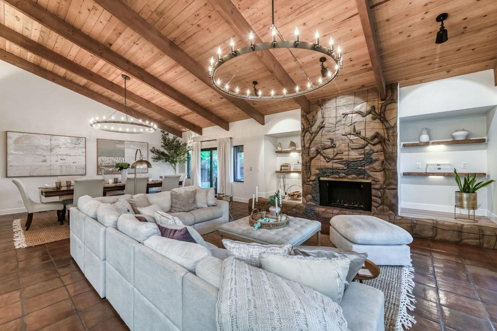 Image 18 of property listing at 3646 W Spruce Avenue, Fresno, CA 93711