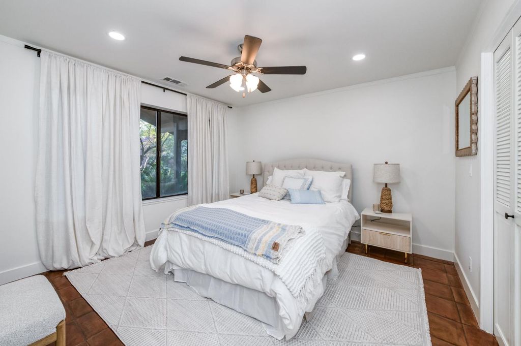 Image 31 of property listing at 3646 W Spruce Avenue, Fresno, CA 93711