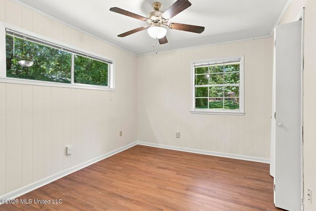 402 W Main Street, Raymond, MS 39154