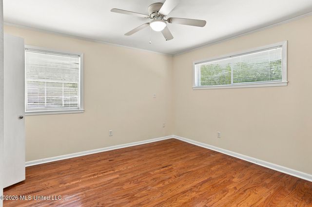 402 W Main Street, Raymond, MS 39154