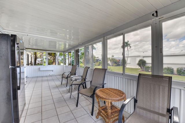 50012 Hacha, Boynton Beach, FL 33436