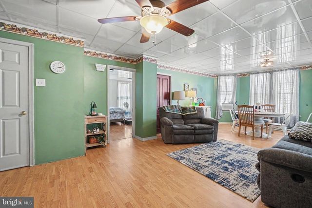 282 UNION ST, Millersburg, PA 17061