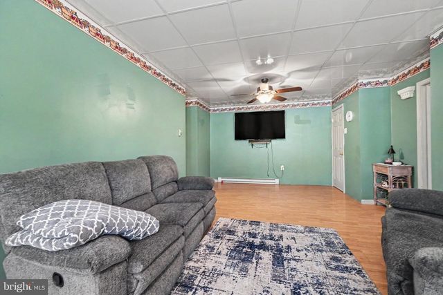 282 UNION ST, Millersburg, PA 17061