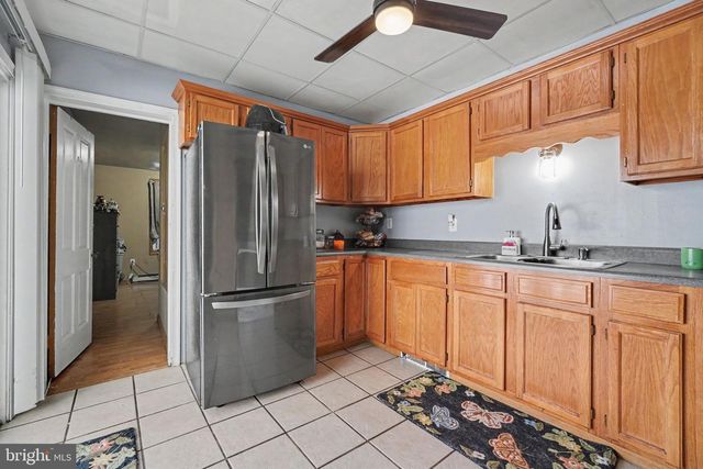 282 UNION ST, Millersburg, PA 17061