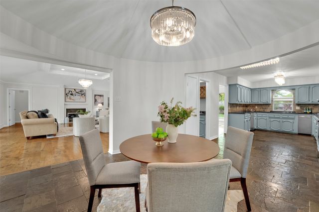 9511 Robin Meadow Drive, Dallas, TX 75243