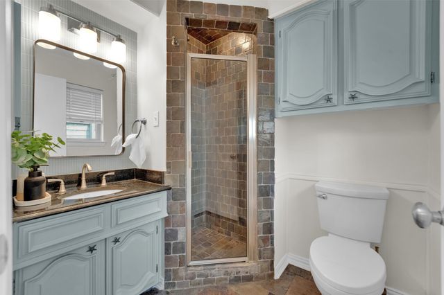 9511 Robin Meadow Drive, Dallas, TX 75243