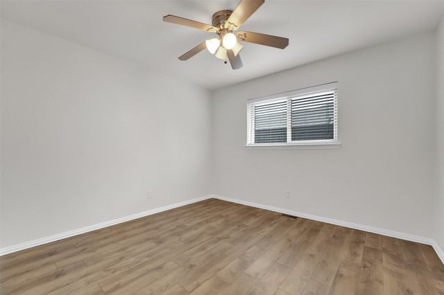 9511 Robin Meadow Drive, Dallas, TX 75243