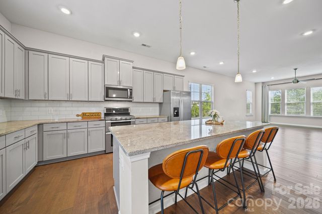 928 Bexton Street, Charlotte, NC 28273