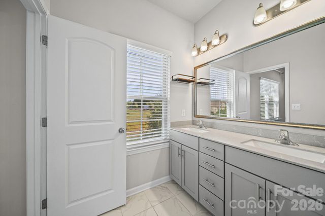 928 Bexton Street, Charlotte, NC 28273