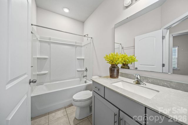 928 Bexton Street, Charlotte, NC 28273