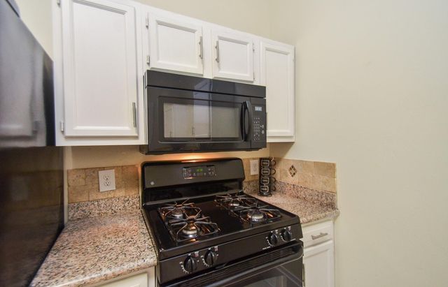 1707 Sabine Street, Houston, TX 77007