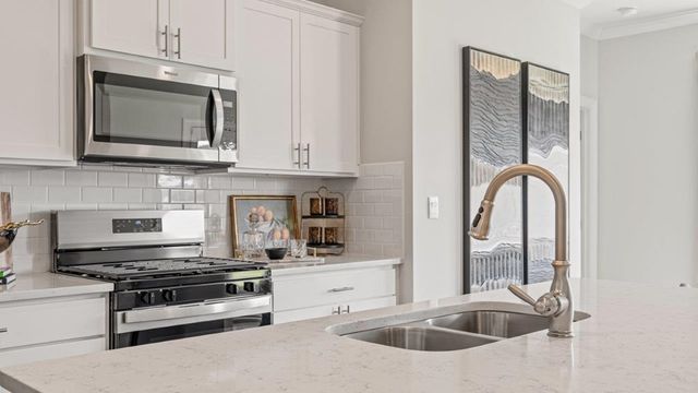 126 Laney Lane, Dothan, AL 36305