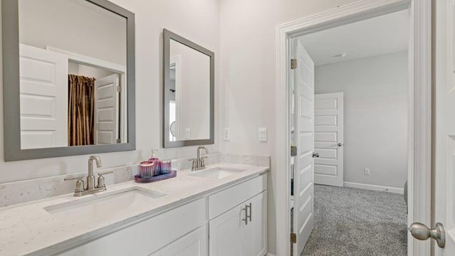 126 Laney Lane, Dothan, AL 36305