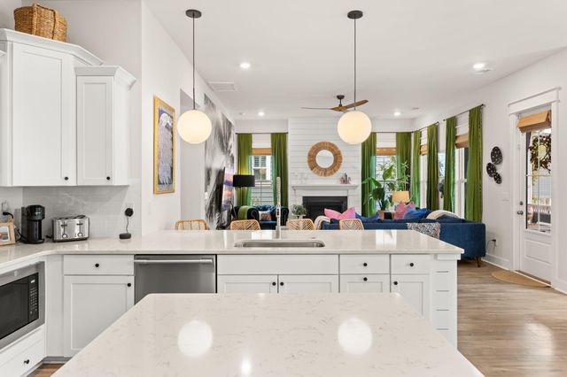 4041 Maidstone Drive, Mount Pleasant, SC 29466