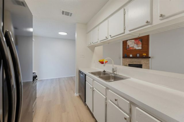 11603 Walnut Ridge DR Unit B, Austin, TX 78753