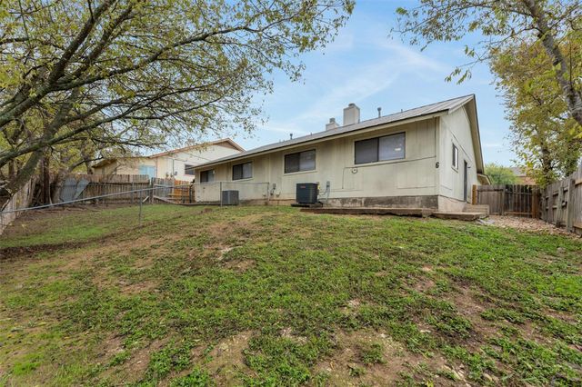 11603 Walnut Ridge DR Unit B, Austin, TX 78753